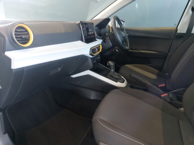 Seat Arona 1.0 Tsi 110 Se Technology Dsg White #5