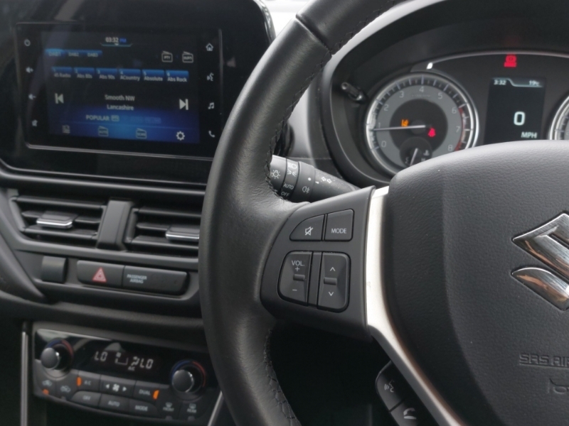 Suzuki S Cross Ultra Red #12