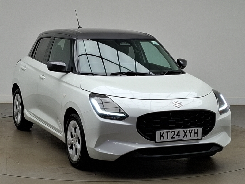 Suzuki Swift 1.2 Mild Hybrid Motion Cvt White