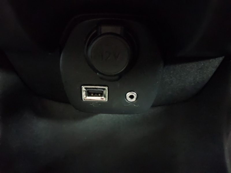 Toyota Aygo Hatchback White #17