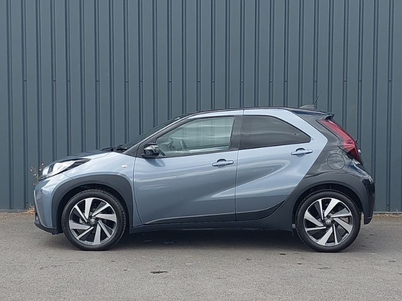 Toyota Aygo X 1.0 Vvt-i Edge YK24GEX Grey #4