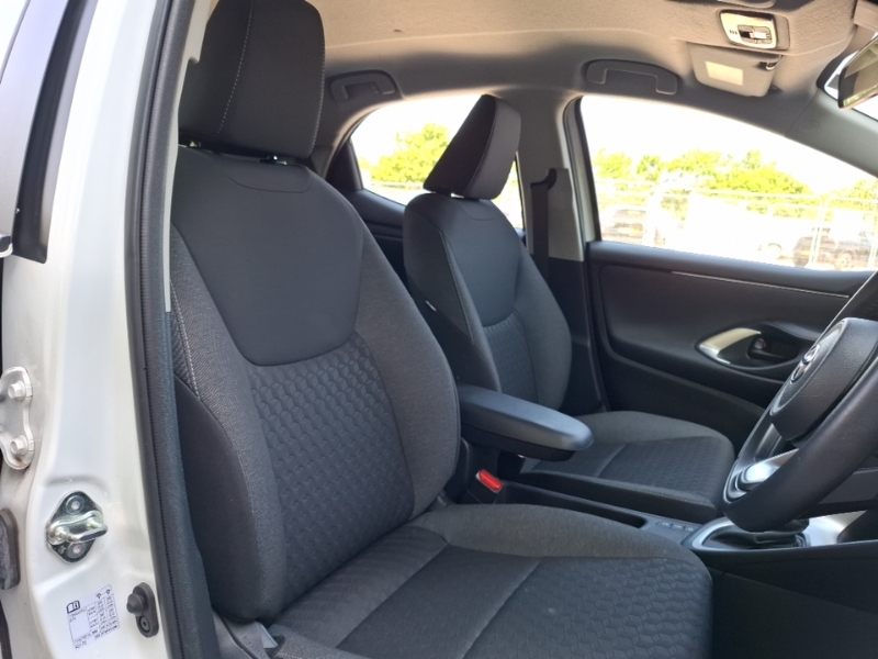 Toyota Yaris Hatchback Black #17