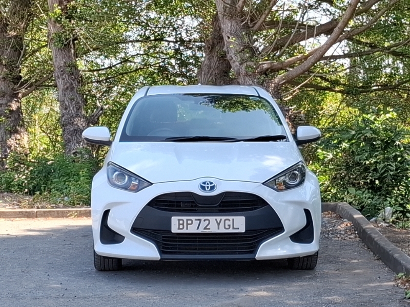 Toyota Yaris Hatchback Black #14