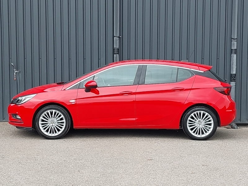 Vauxhall Astra 1.4T 16V 150 Elite Red #4
