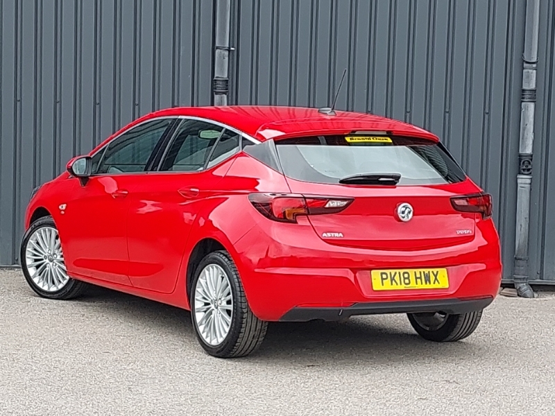 Vauxhall Astra 1.4T 16V 150 Elite Red #2