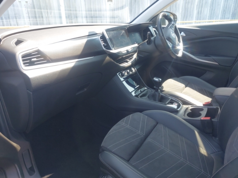 Vauxhall Grandland 1.2 Turbo Ultimate Grey #5