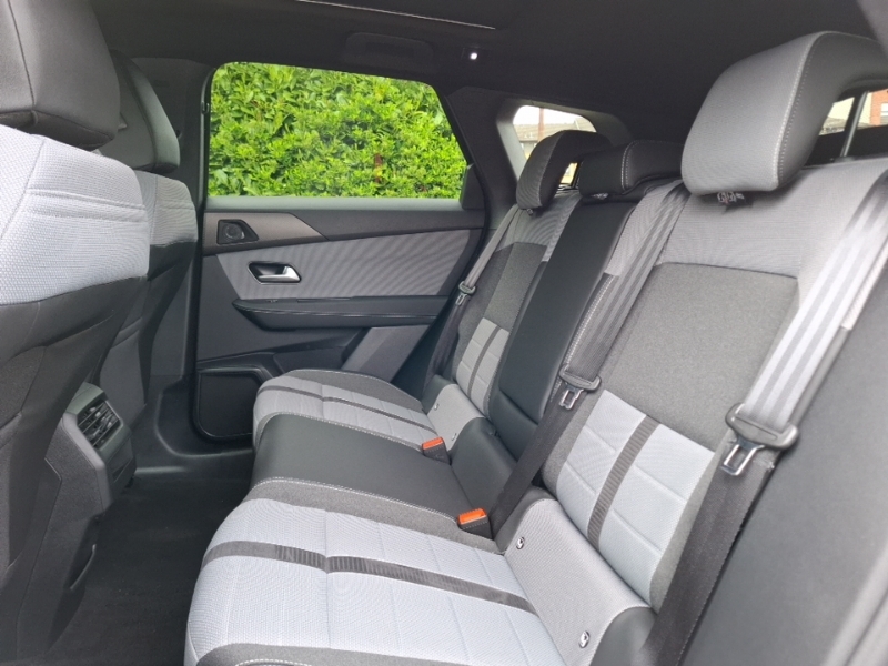 Vauxhall Grandland 157Kw Ultimate 73Kwh Panoramic Roof Black #6