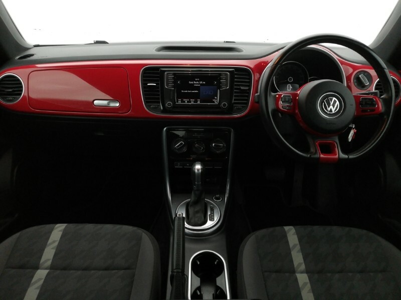 Volkswagen Beetle 1.2 Tsi Design Dsg Red #3
