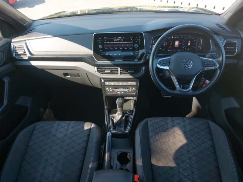 Volkswagen T-Cross 1.0 Tsi 115 R-line Dsg Black #3