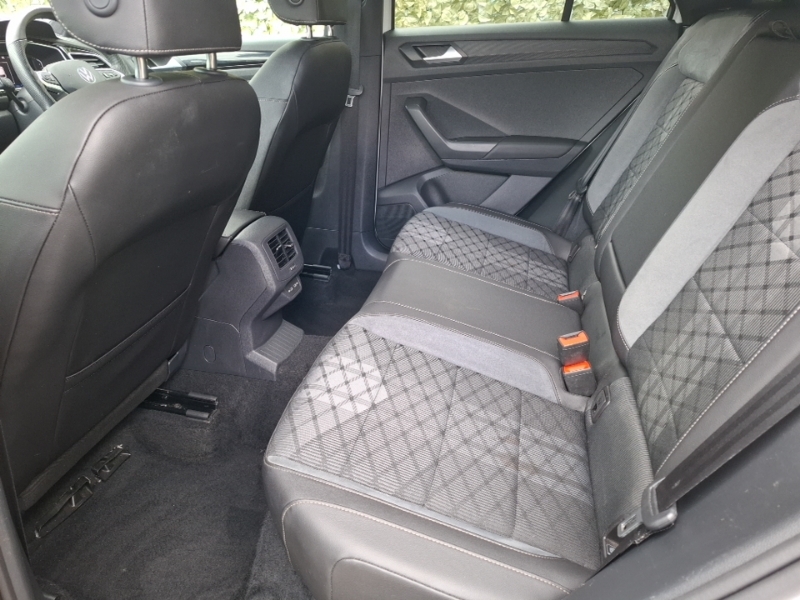 Volkswagen T-Roc 1.5 Tsi R-line MC74GKO White #6