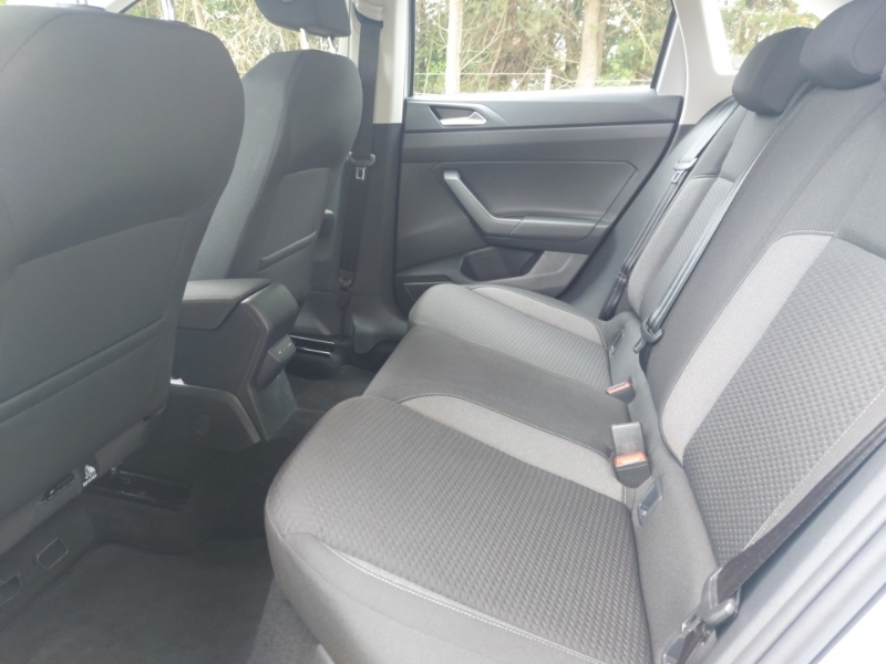 Volkswagen Taigo 1.0 Tsi Life Silver #6