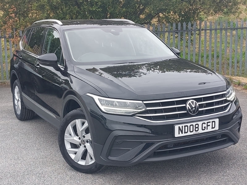 Volkswagen Tiguan Allspace 1.5 Tsi Life Dsg Black