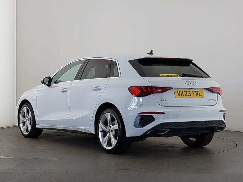 Audi A3 40 Tfsi E S Line S Tronic Comfortsound White #2
