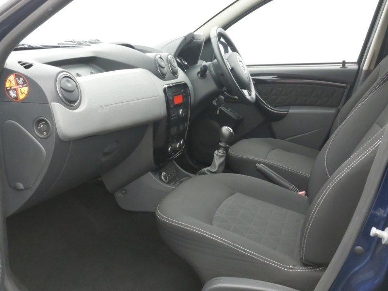 Dacia Duster 1.5 Dci 110 Laureate 4X4 Blue #5