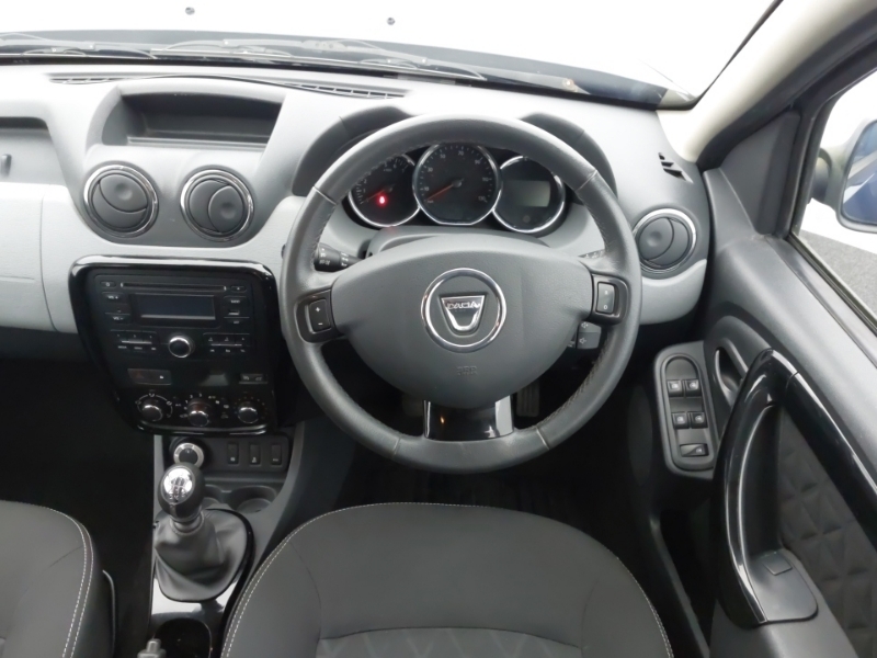 Dacia Duster 1.5 Dci 110 Laureate 4X4 Estate Silver #8
