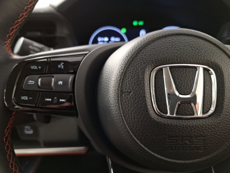 Honda Hr-V 1.5 Ehev Elegance Cvt White #12