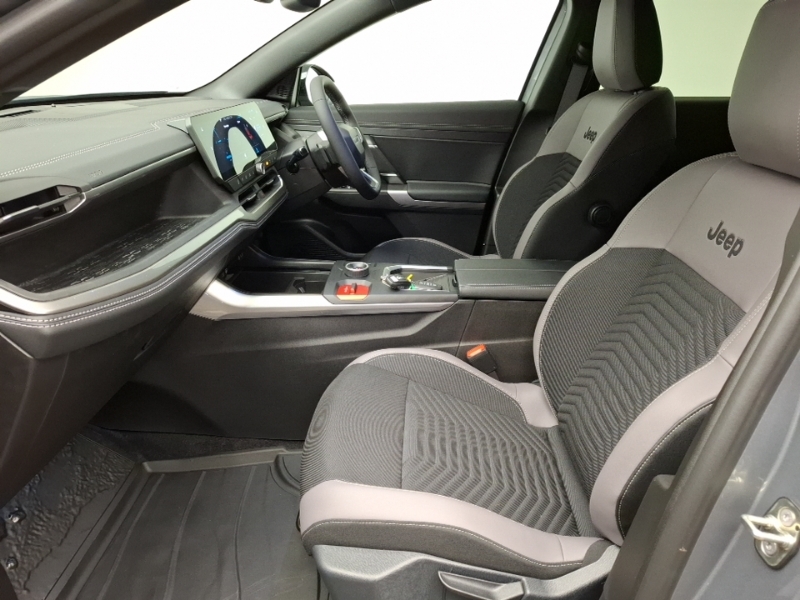 Jeep Compass 1.2 E-hybrid First Edition Dct Grey #5