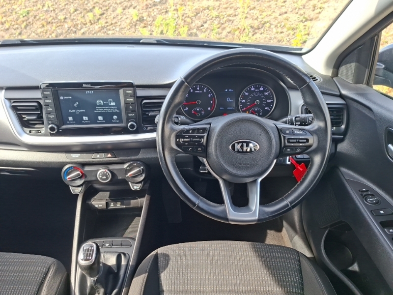 Kia Stonic 1.0 T-gdi 3 BG68YZS White #8