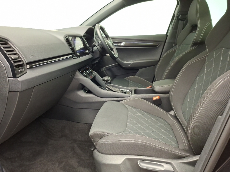 Skoda Karoq 2.0 Tsi Sportline 4X4 Dsg Black #5