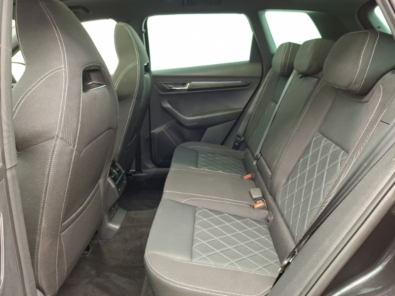 Skoda Karoq 2.0 Tsi Sportline 4X4 Dsg Black #6