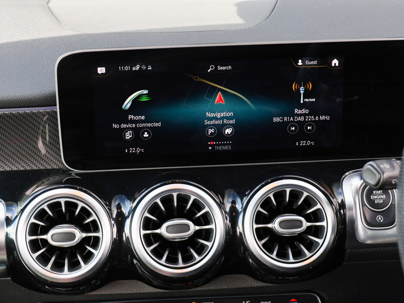 Mercedes-Benz GLB Class Glb 220 D 4Matic Amg Line Premium Black #15
