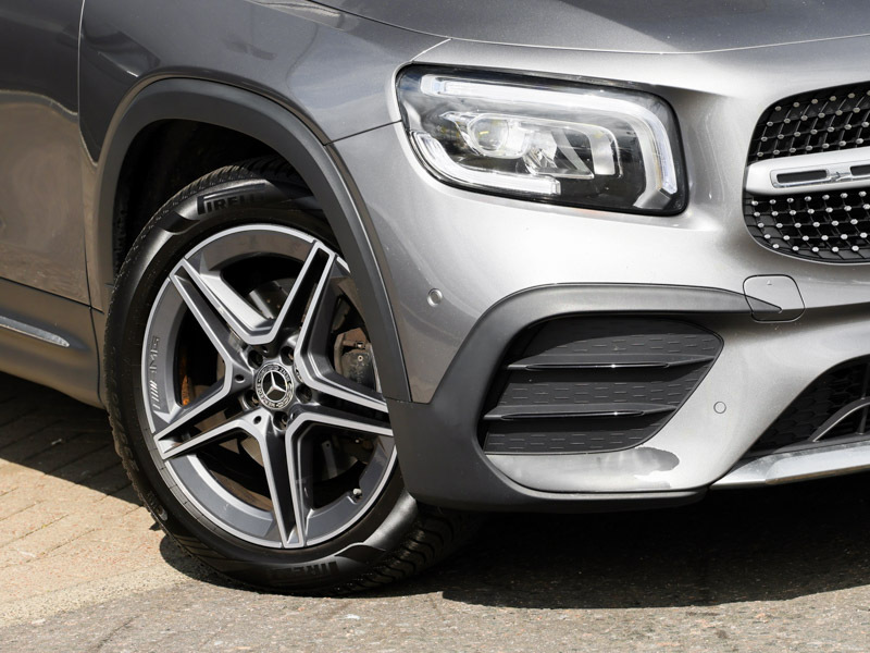 Mercedes-Benz GLB Class Glb 220 D 4Matic Amg Line Premium Black #7