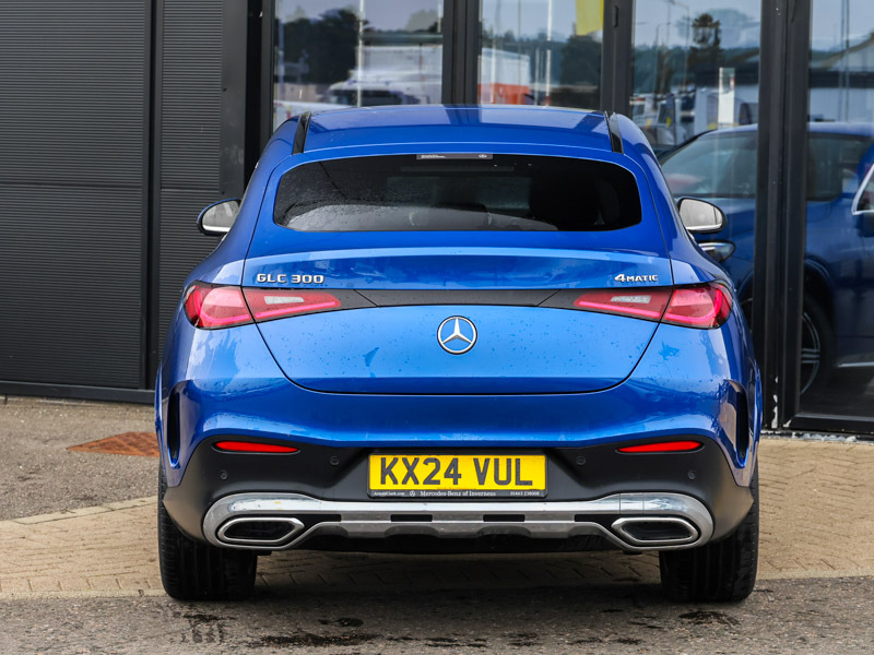 Mercedes-Benz GLC Class Glc 300 4Matic Rhd White #14