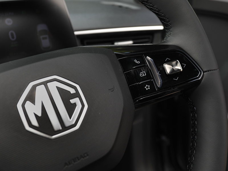 MG MG3 1.5 Hybrid Trophy Grey #17