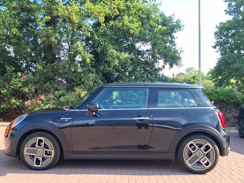 Mini Hatch 135Kw Cooper S Level 2 33Kwh Black #4