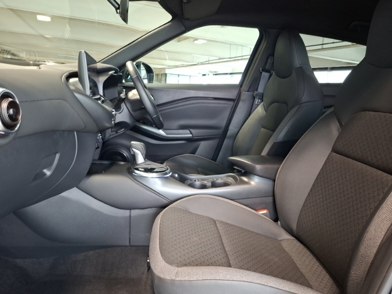 Nissan Juke 1.6 Hybrid N-connecta Black #5