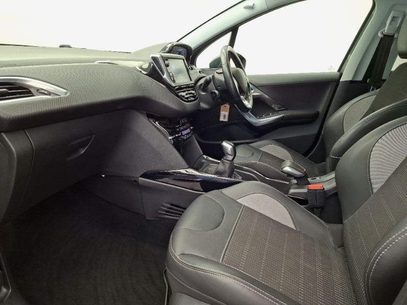 Peugeot 2008 1.2 Puretech Allure Premium Start Stop BP19TBU Grey #5