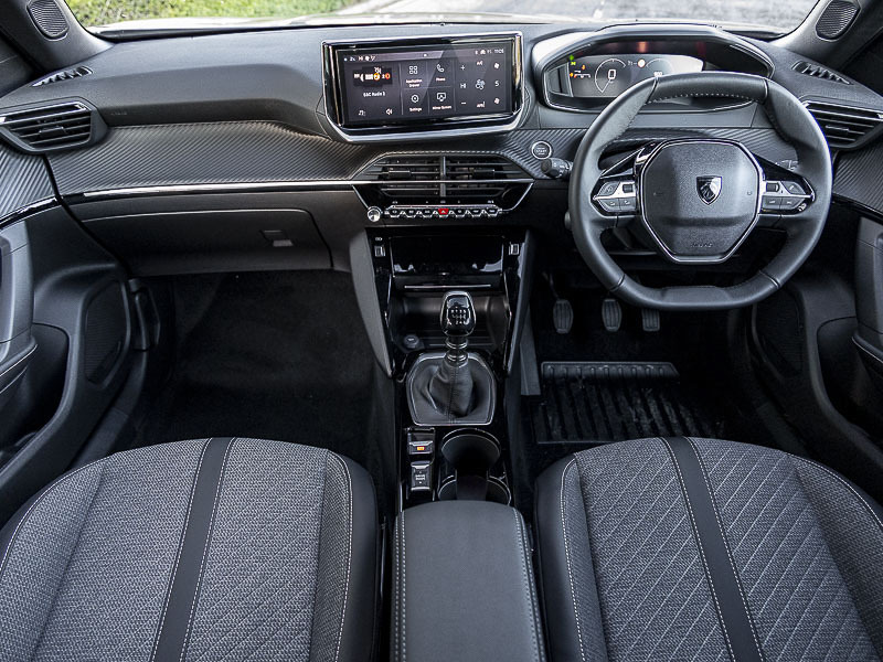 Peugeot 2008 1.2 Puretech Allure Grey #3