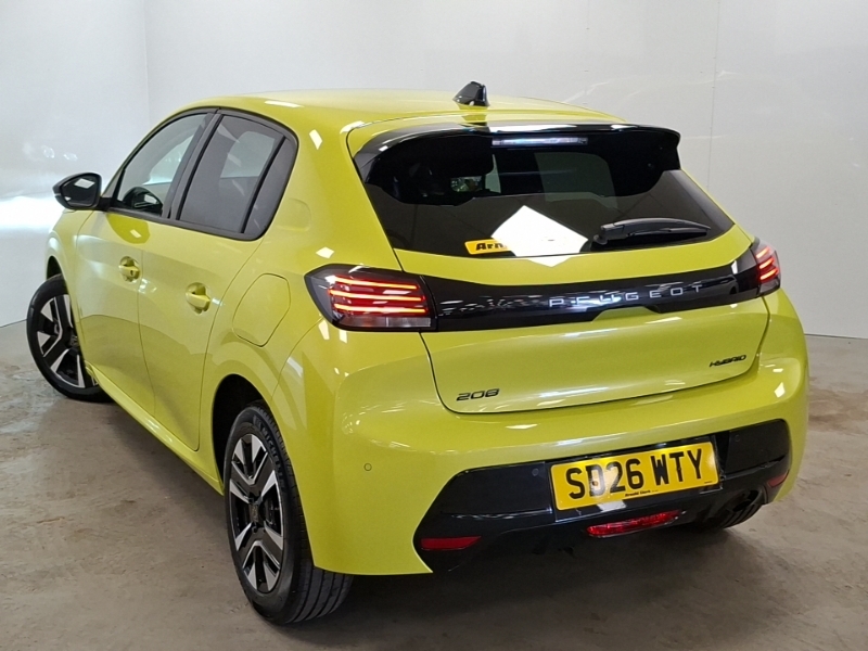 Peugeot 208 1.2 Hybrid 110 Allure E-dsc6 Yellow #2