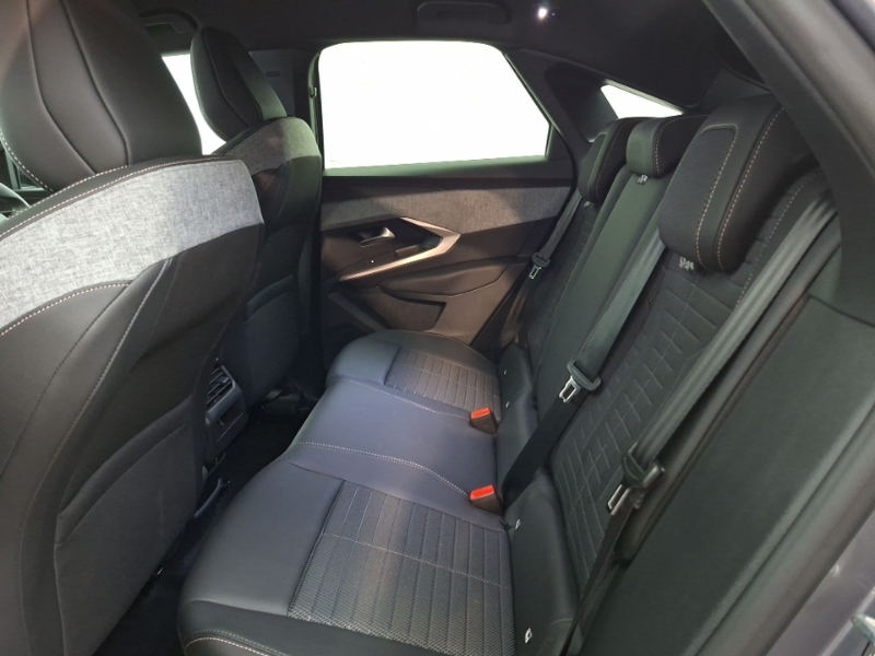 Peugeot 3008 157Kw Allure 73Kwh Grey #6