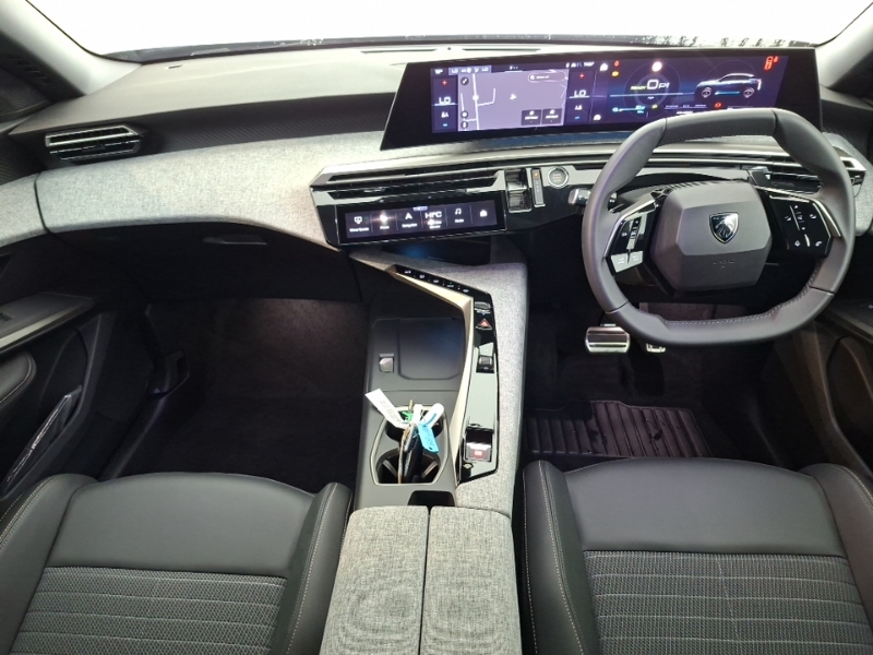 Peugeot 3008 157Kw Allure 73Kwh Grey #3