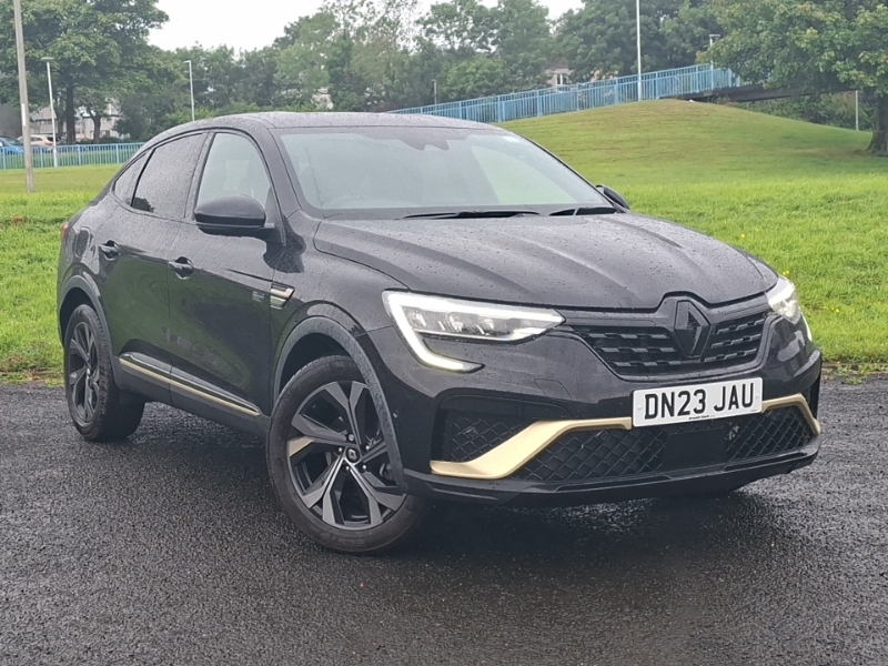 Renault Arkana 1.6 E-tech Full Hybrid 145 Engineered Black
