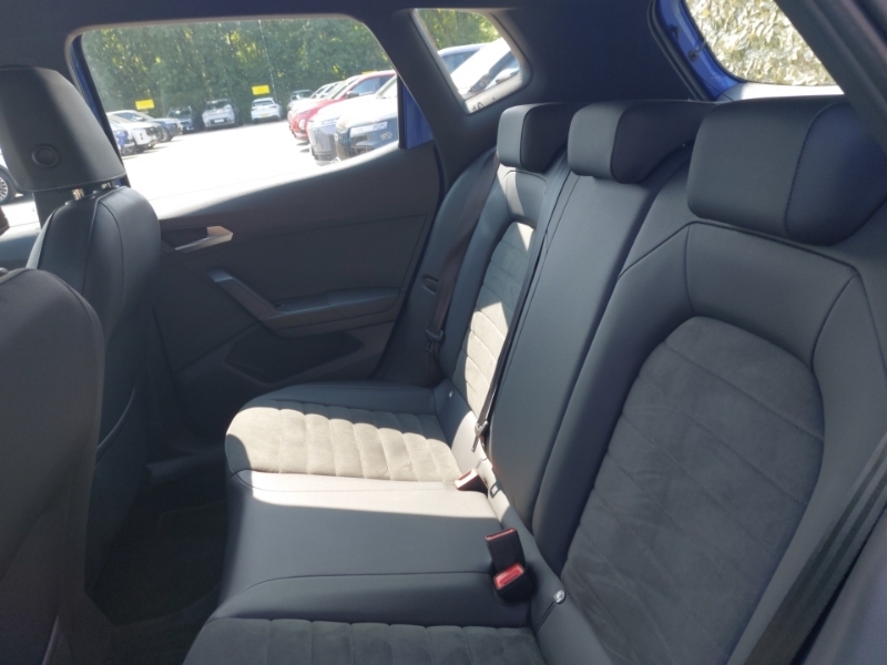 Seat Arona 1.0 Tsi 110 Xperience Lux Blue #6