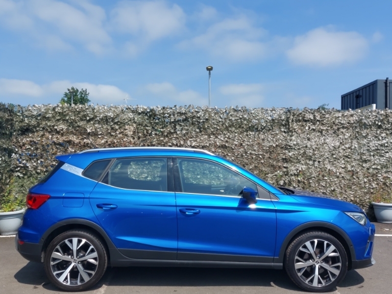 Seat Arona 1.0 Tsi 110 Xperience Lux Blue #4