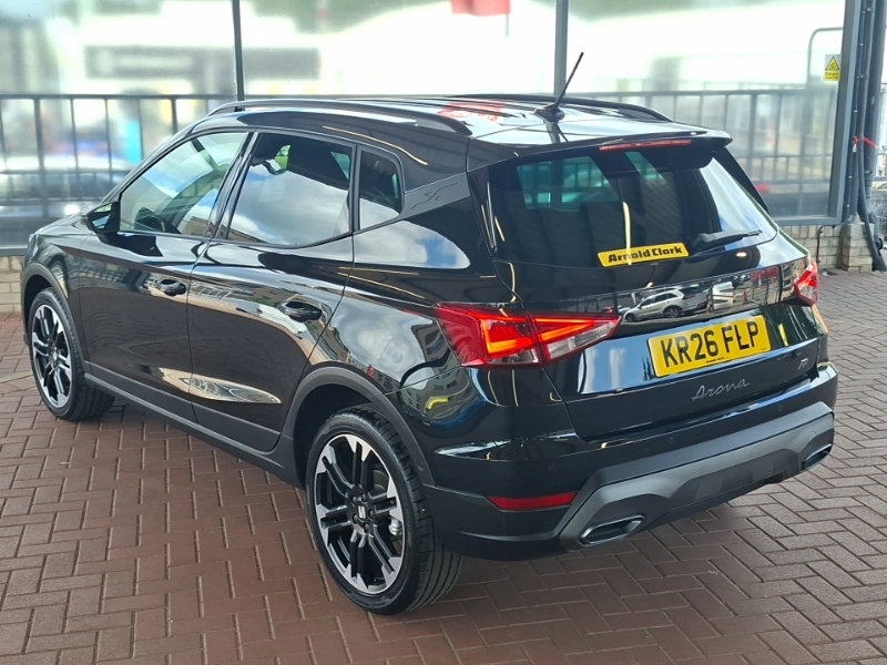 Seat Arona 1.0 Tsi 115 Fr Sport Dsg Black #2