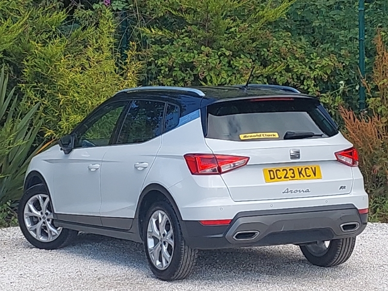 Seat Arona 1.0 Tsi 110 Fr White #2