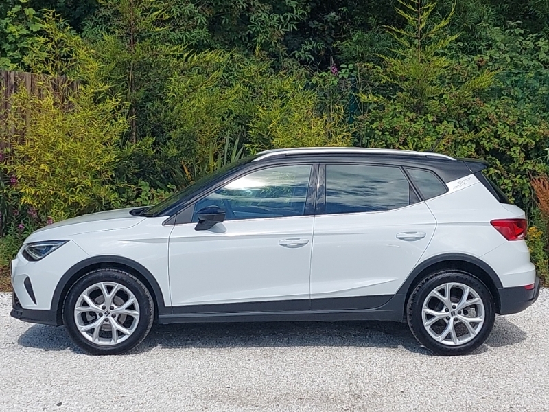 Seat Arona 1.0 Tsi 110 Fr White #4