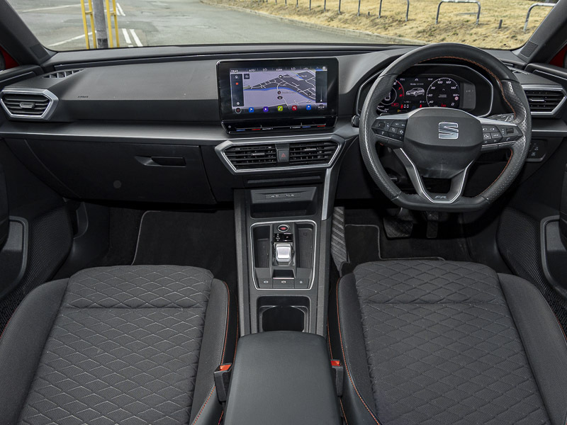 Seat Leon 1.5 Etsi 150 Fr First Edition Dsg Red #3