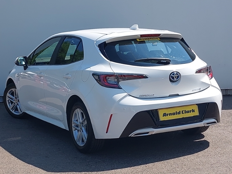 Toyota Corolla 2.0 Vvt-i Hybrid Icon Tech Cvt White #2