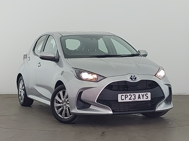 Toyota Yaris 1.5 Hybrid Icon Cvt Silver