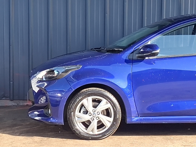 Toyota Yaris Excel #19