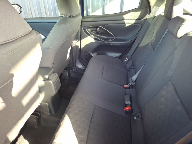 Toyota Yaris 1.5 Hybrid Icon Cvt Blue #6