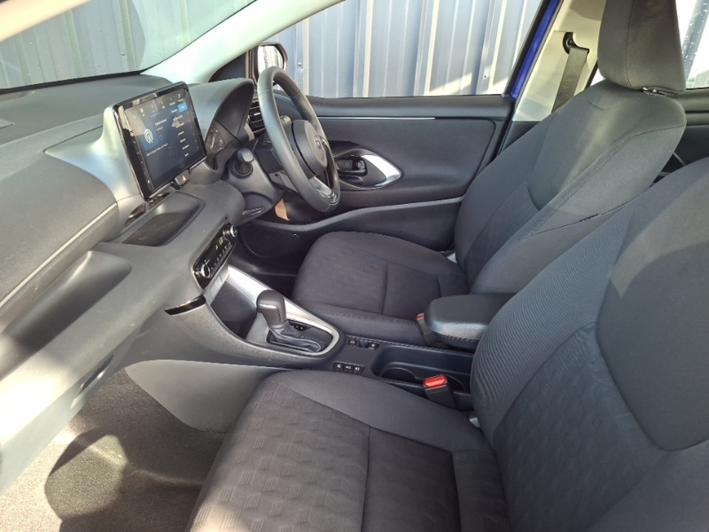 Toyota Yaris 1.5 Hybrid Icon Cvt Blue #5
