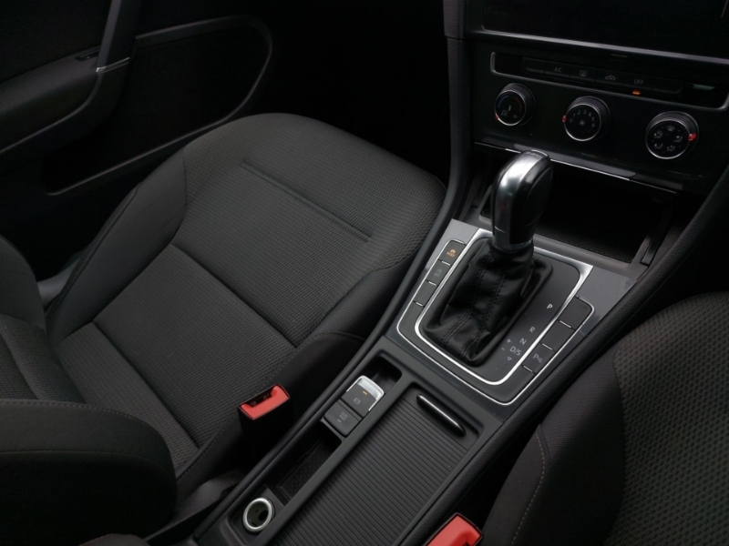 Volkswagen Golf Golf Gtd Tdi Red #16