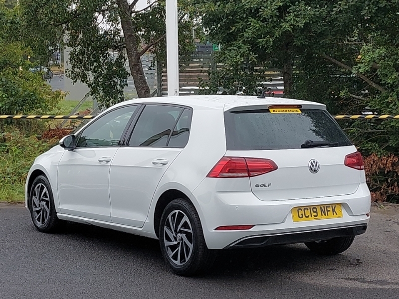 Volkswagen Golf 1.6 Tdi Match Dsg White #2