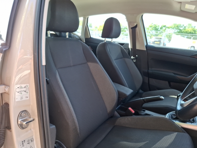 Volkswagen Polo 1.0 Life Grey #16